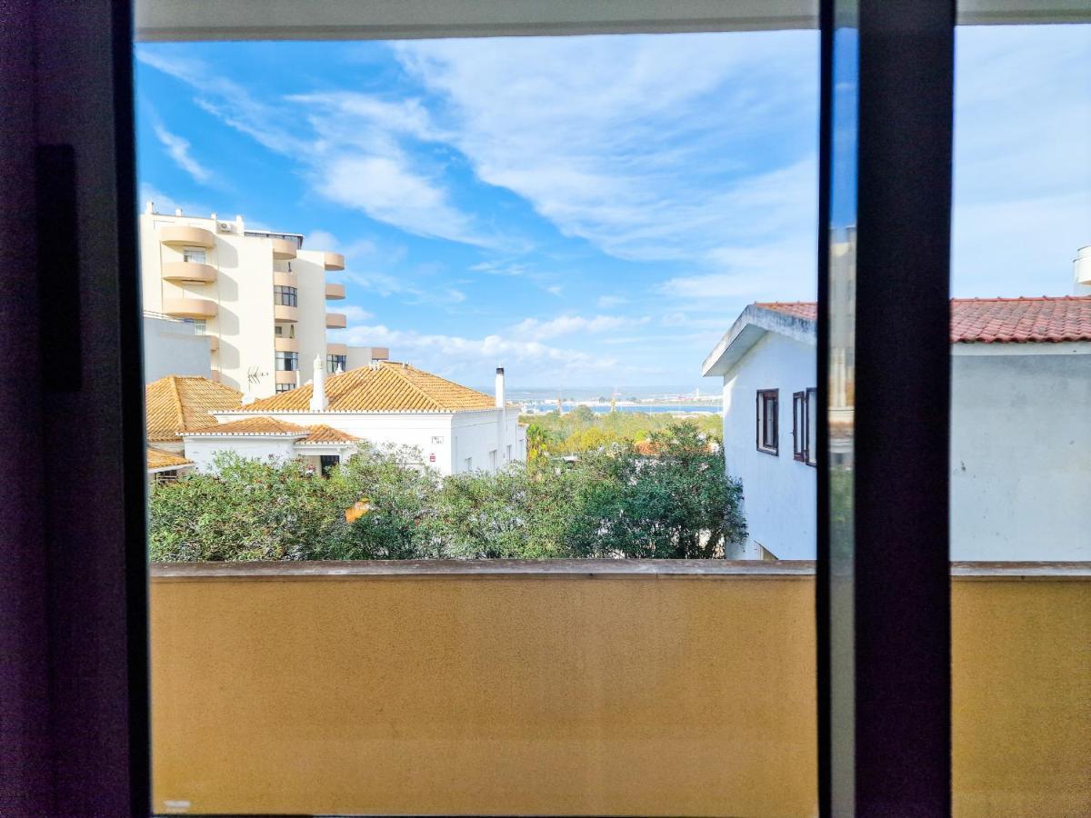 Apartment Rocha Oceano Azul Charming Portimao Exterior photo